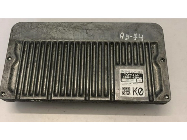 Řídící jednotka 8966142R60, 2120007060   Toyota RAV 4 (XA40) 2014