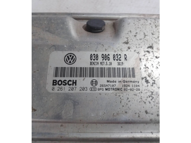 Блок управления двигателя 030906032R, 0261207203   Volkswagen Lupo