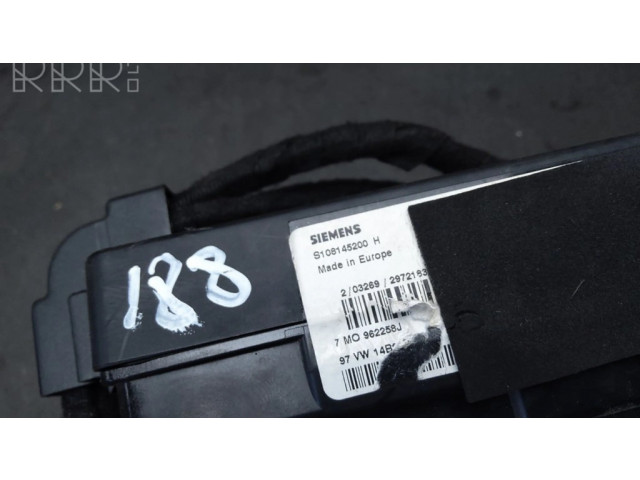   Pojistková skříňka 7M0962258J, S108145200H   Volkswagen Sharan 2006