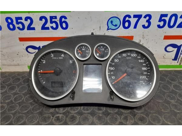 Přístrojová deska  Audi A2 2004 110080150, 81117994  