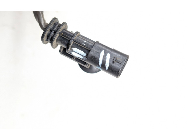 Vstřikovač 31432778   Volvo V60    B4204T23 