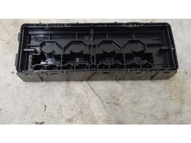 Блок управления климат-контролем 84022585   Chevrolet Volt II