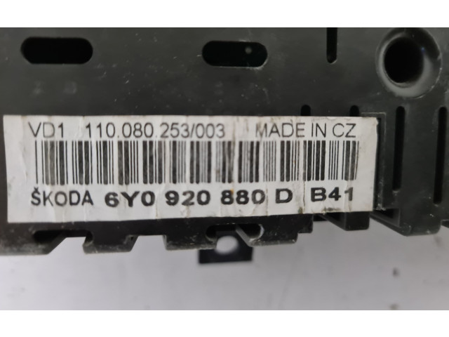 Přístrojová deska  Skoda Fabia Mk1 (6Y) 2005 6Y0920881E, 110080253  