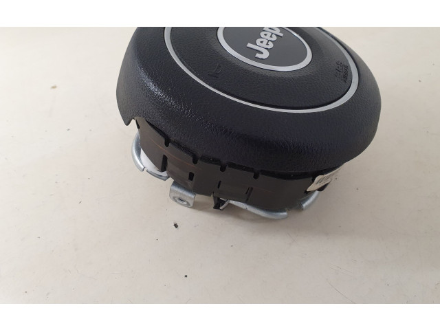Подушка безопасности водителя P1GS311XLAI   Jeep Grand Cherokee