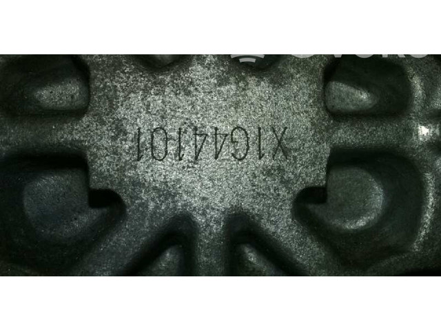 Pojistková skříňka Насос усилителя руля X1G44101   Toyota RAV 4 (XA10) 2002