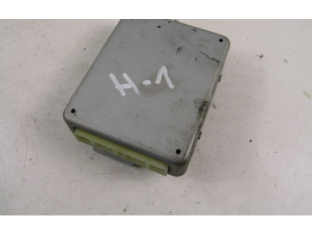 Блок комфорта 95470-4A600, 95470-4A600   Toyota Hiace (H10)   