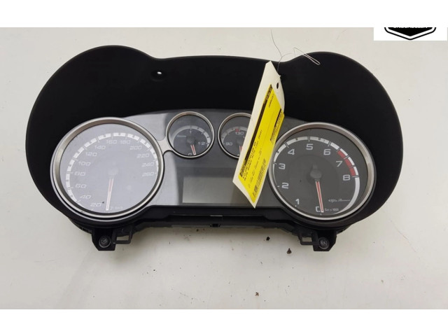 Панель приборов 50516436   Alfa Romeo Mito       