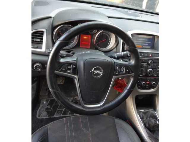 Volant Opel Astra J 2012   