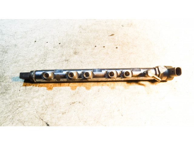 Vstřikovací lišta 0445214184, 0281002949   BMW 5 E39   0.0  