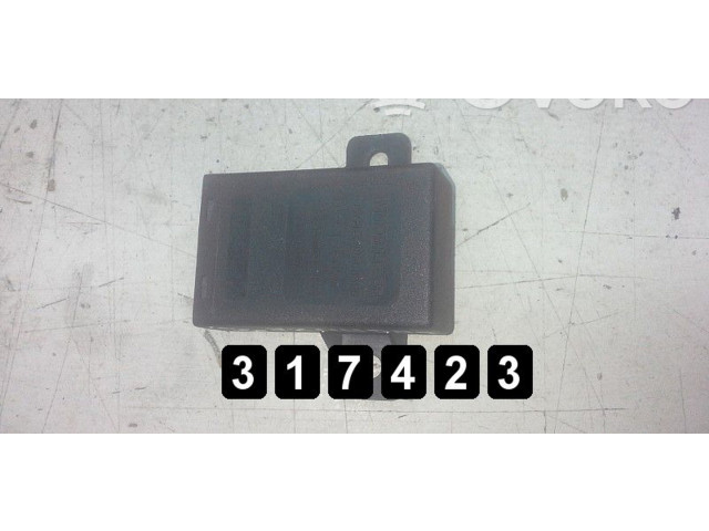 Řídící jednotka 16246989   Daewoo Leganza 1997