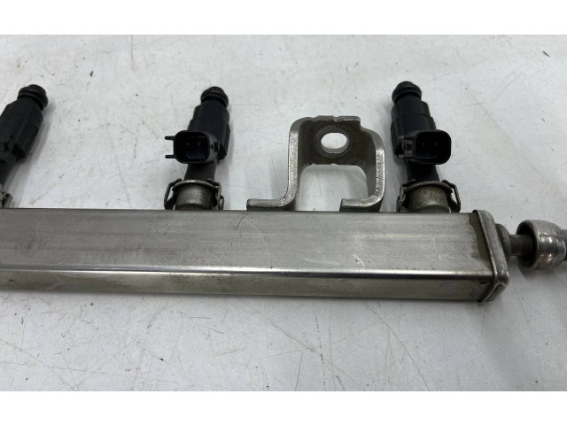 Vstřikovací lišta 4m5g-9d280-db, 0280156154   Volvo S40     