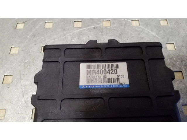 Блок управления АБС MR400420, X2T34172   Mitsubishi Pajero