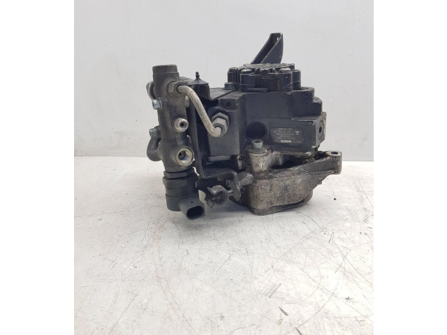 Vstřikovací čerpadlo 057130755G, 0445010082   Audi A8 S8 D3 4E     