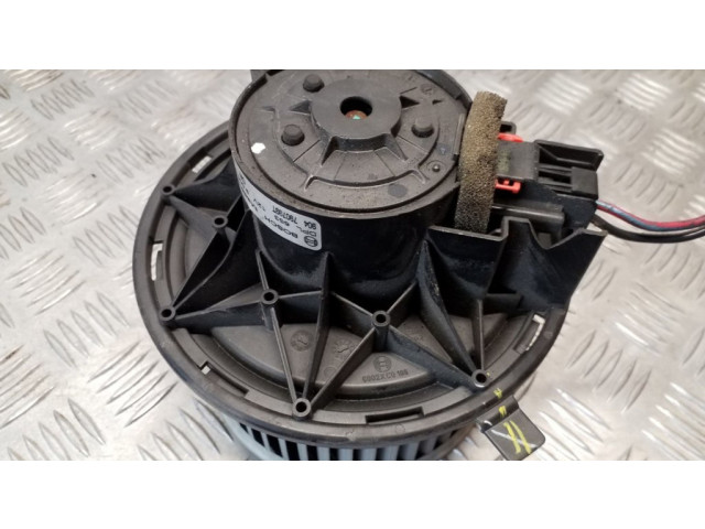 Вентилятор печки    900002507517, 904790799T   Jeep Cherokee
