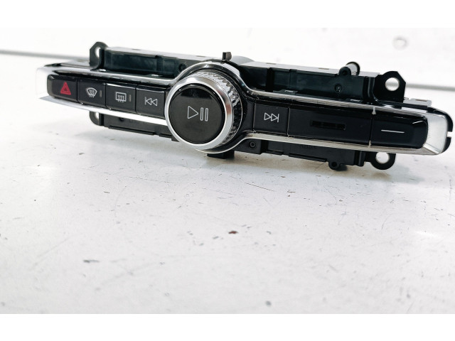 Блок управления климат-контролем 31456673, 23W312   Volvo XC40
