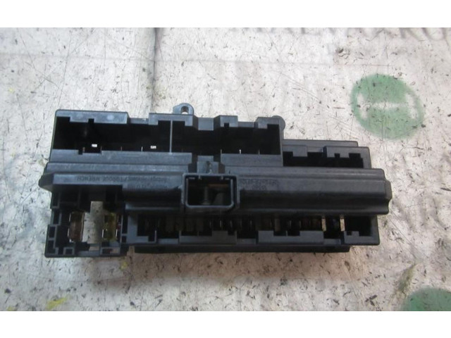 Pojistková skříňka Řídící jednotka BSM 61136900582   BMW 7 E65 E66 2002