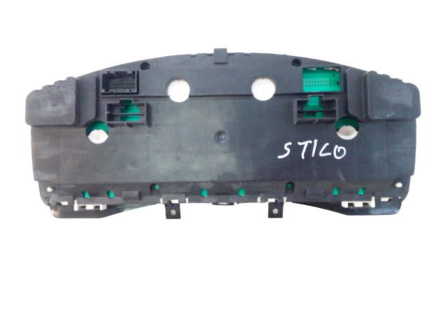 Панель приборов 51771190, 192A8000   Fiat Stilo       