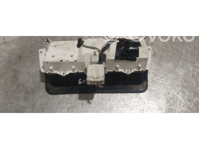 Přístrojová deska  Mitsubishi Montero 1990 79777011, MB776065  