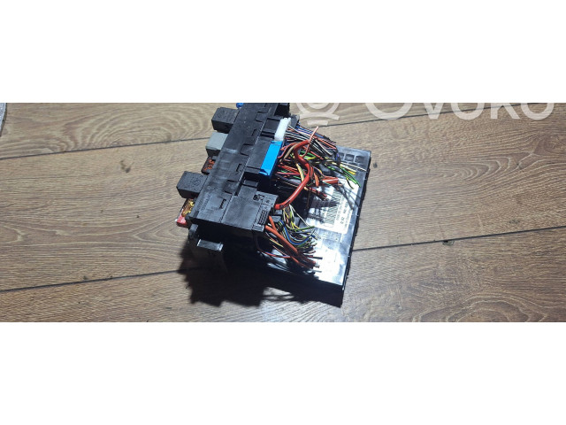 Блок предохранителей 2095452001   Mercedes-Benz CLK A209 C209