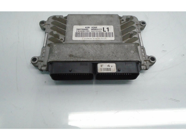 Блок управления двигателем Блок управления 5WY5968C   Chevrolet Astra