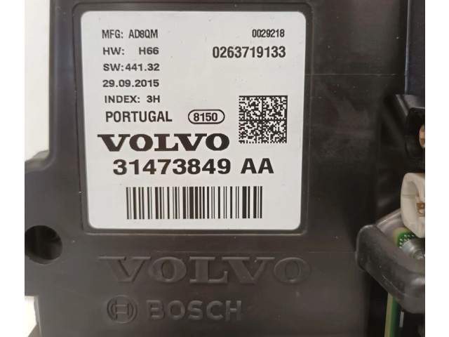 Přístrojová deska  Volvo XC90 2015 31473849  