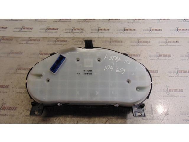 Přístrojová deska  Vauxhall Astra J 2011 600775881  