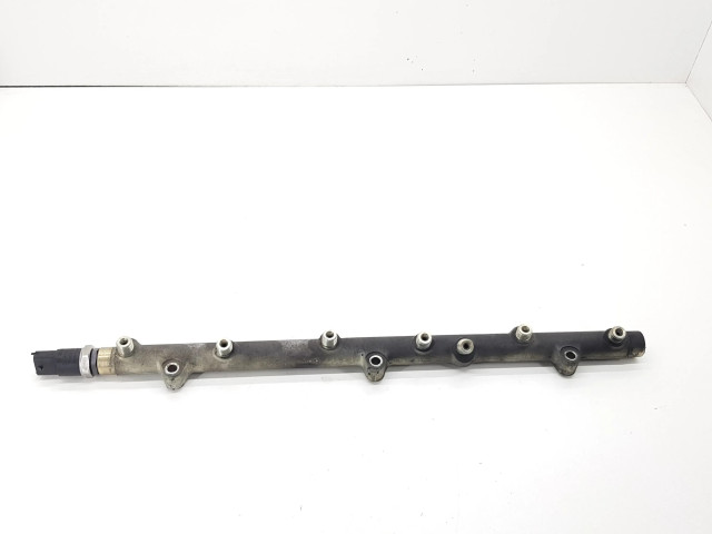 Vstřikovací lišta 0445216002, 0281002405   BMW 5 E39  pro naftový motor 3.0  