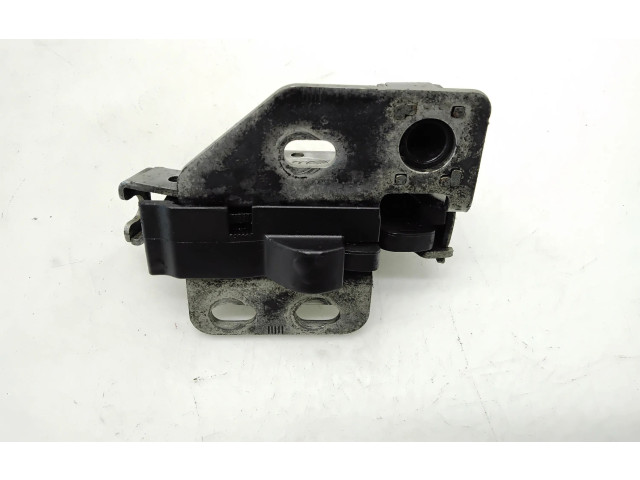 Замок багажника A9067401135, A070016    Volkswagen Crafter 2006 - 2016 года