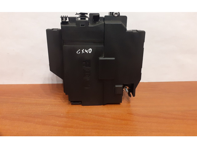   Pojistková skříňka 32265898, 9406   Volvo XC40 2021