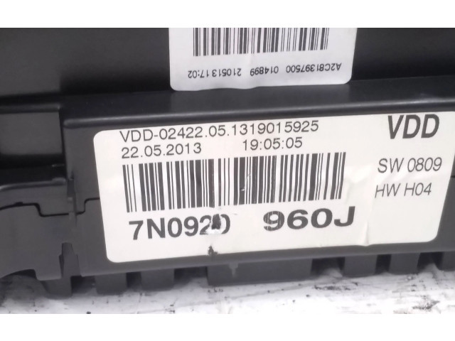 Přístrojová deska  Volkswagen Sharan 2013 7N0920960J, 1319015925  