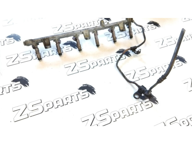 Форсунка 2325070120    Lexus IS 200-300 для бензинового двигателя  2