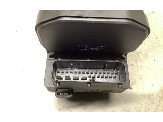 Блок АБС 11000031300, 47660VK310   Mitsubishi  L200  1996-2006 года