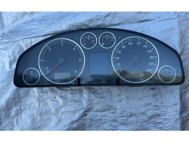 Přístrojová deska  Volkswagen Multivan T5 2005 7H5920872J, 25070612210  
