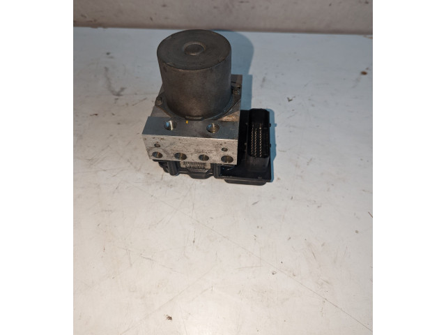 Jednotka ABS 3451676970301   BMW 5 E60 E61 2006