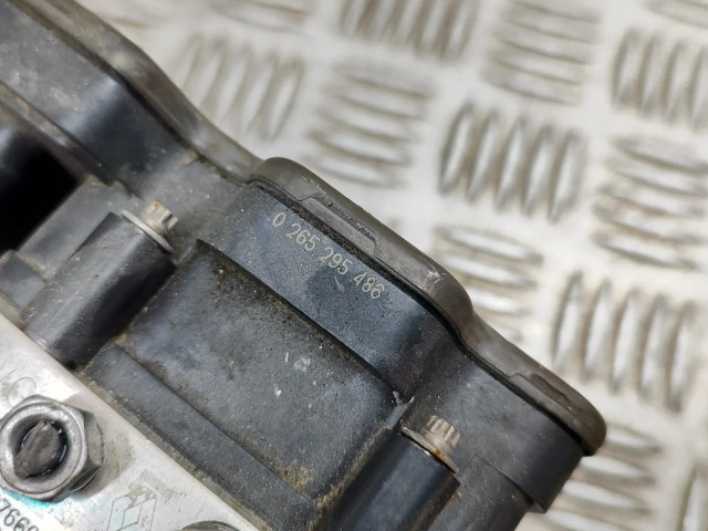 Jednotka ABS 476604302R, 0265295486   Nissan Juke II F16 2021
