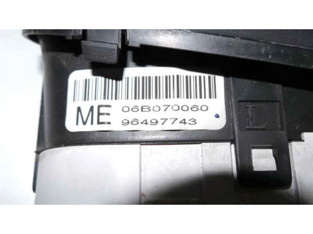 Přístrojová deska  Chevrolet Matiz 2006   