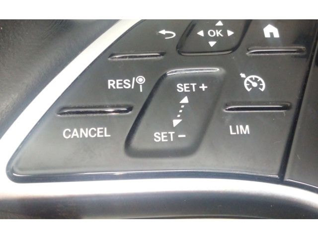 Volant Mercedes-Benz E AMG W210 2022   