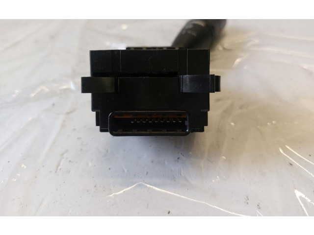 Ручка стеклоочистителей MN164702XA, 3A91   Mitsubishi Colt CZ3