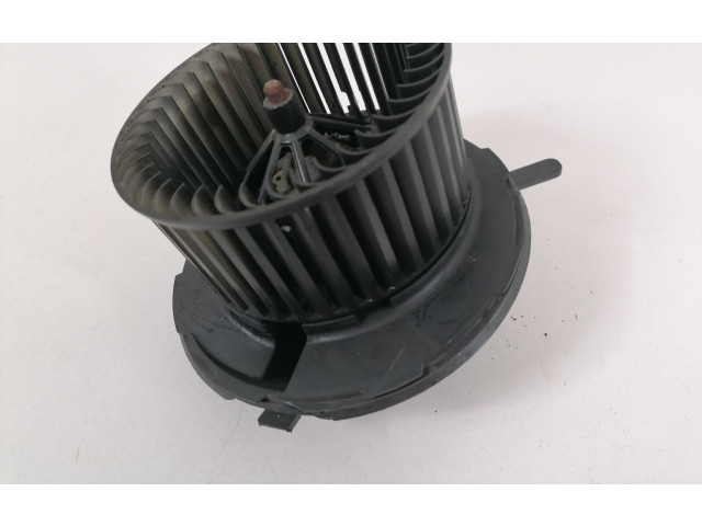 Вентилятор печки    1K2819015A, 983227A   Audi A3 S3 8P