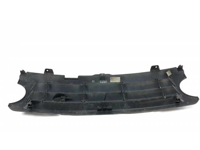 Передняя решётка Land Rover Range Rover L322 2002-2012 года DHB500193LQV, DHB500580LQV      