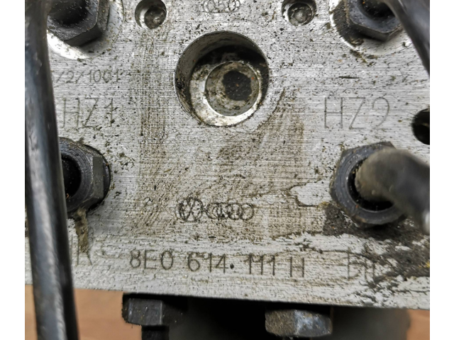 Jednotka ABS 8E0614111H, 0265220481   Audi A6 S6 C5 4B 1998