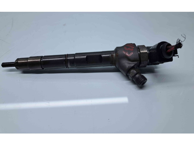 Форсунка 03L130277Q    Volkswagen Tiguan   