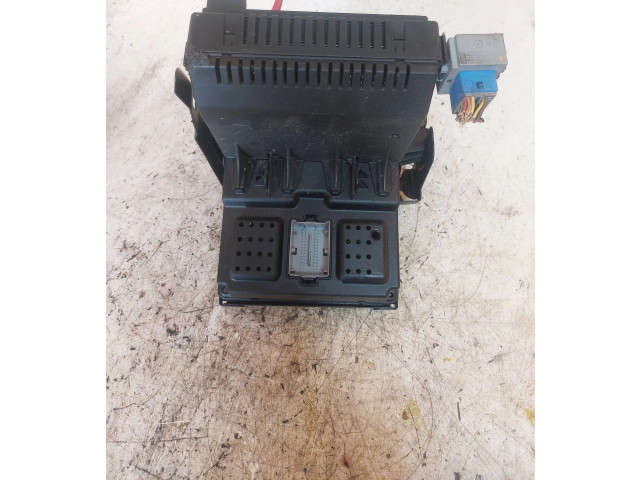 Блок комфорта 30682981, 00004677821   Volvo V70   