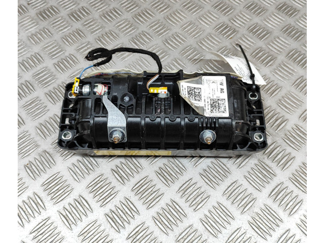 Подушка безопасности пассажира 4KE880204D   Audi e-tron