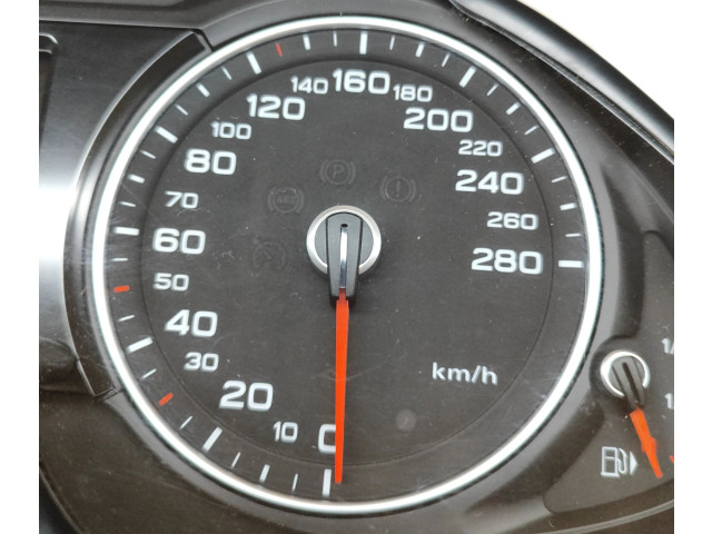 Панель приборов 8R0920930P   Audi Q5 SQ5       