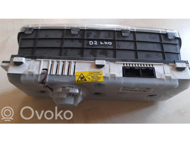 Přístrojová deska  Land Rover Discovery 2001 YAC114022  