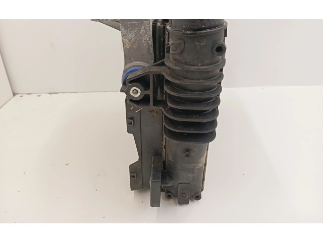 Интеркулер  P9675627980, 9822394380   Peugeot 5008 II 