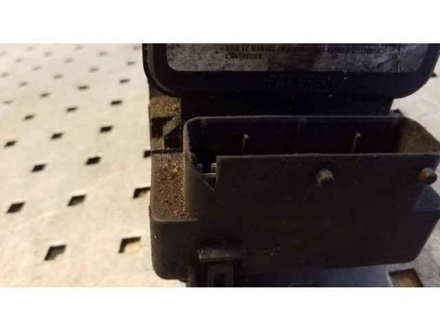 Jednotka ABS 0273004559, 8954105040   Toyota Avensis T220 2001