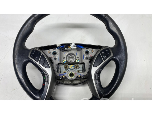 Volant Hyundai i30 2014   