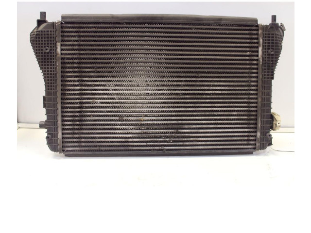 Интеркулер  1K0145803AF, 1580B   Volkswagen Golf Plus 